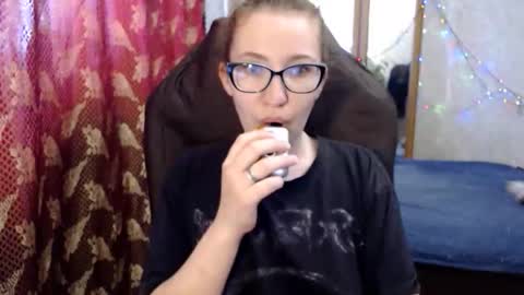 Snapshot of ankey_rayah chatting on May 25, 2026, 3:23 am Nameless online show from May 25, 2026, 3:23 am