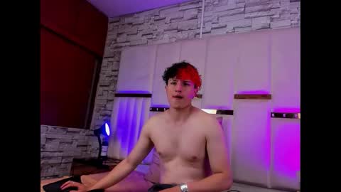 Snapshot of anlleloandangela chatting on November 15, 2025, 4:47 pm ANGEL AND TEFY online show from November 15, 2025, 4:47 pm