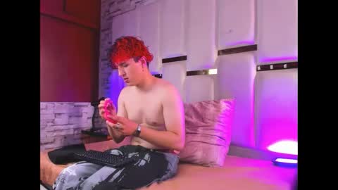 Snapshot of anlleloandangela chatting on November 30, 2025, 4:55 pm ANGEL AND TEFY online show from November 30, 2025, 4:55 pm