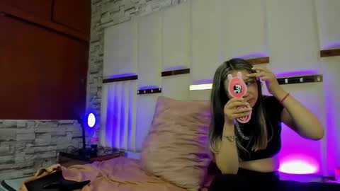 Snapshot of anlleloandangela chatting on December 3, 2025, 5:33 pm ANGEL AND TEFY online show from December 3, 2025, 5:33 pm