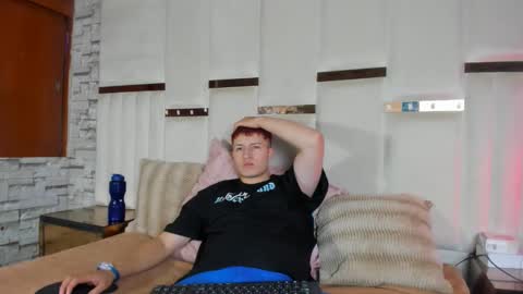 ANGEL AND TEFY online show from February 21, 2026, 3:57 pm