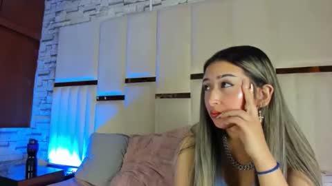 ANGEL AND TEFY online show from April 22, 2026, 6:31 pm