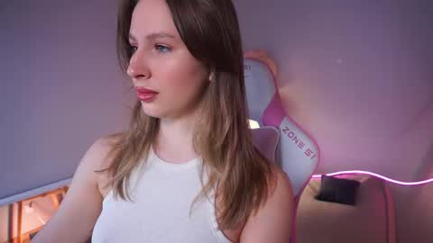 Ann online show from November 16, 2025, 2:11 pm