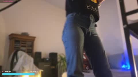 Anna online show from December 16, 2024, 9:09 pm