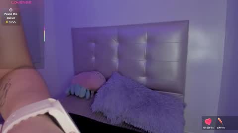 ANNA online show from October 1, 2025, 2:45 pm