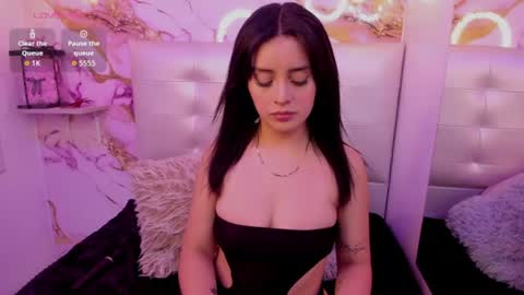Snapshot of anna_blade_ chatting on June 8, 2026, 2:06 pm ANNA online show from June 8, 2026, 2:06 pm