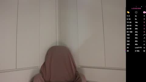 Anna  online show from February 10, 2025, 8:20 am