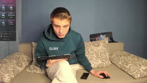 Snapshot of anna_jason chatting on January 31, 2025, 6:13 am Fansly Jason sweet ass online show from January 31, 2025, 6:13 am