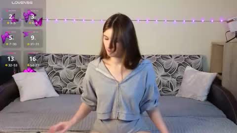 Emma online show from October 7, 2025, 11:40 am