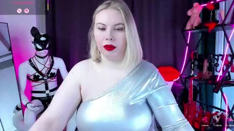 Snapshot of anna_maxwell chatting on May 3, 2026, 2:06 am Anna online show from May 3, 2026, 2:06 am