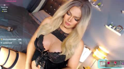 Miss Anna online show from April 28, 2026, 2:27 am