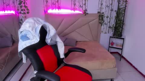 ANNA online show from February 15, 2026, 4:53 am