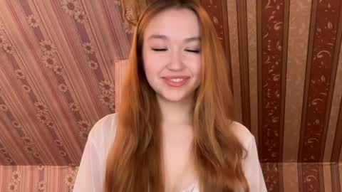 Snapshot of anna_raspberry chatting on May 3, 2026, 4:35 pm Anne online show from May 3, 2026, 4:35 pm