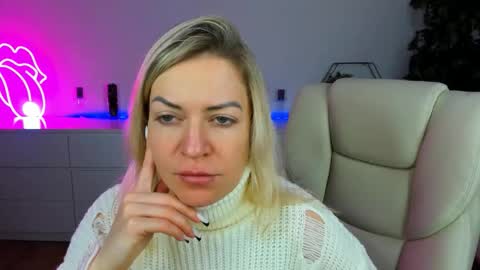 anna_snow9 online show from October 22, 2025, 6:02 am