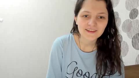 annaahcharm online show from January 20, 2025, 8:30 am