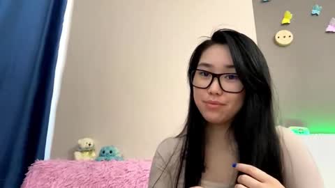 Aya  online show from October 18, 2025, 10:16 am