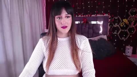 Snapshot of annabellegron chatting on December 25, 2024, 5:05 pm Anna online show from December 25, 2024, 5:05 pm