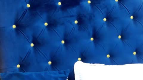 Anna online show from February 13, 2025, 9:17 pm