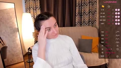 Anna online show from March 2, 2025, 8:27 am