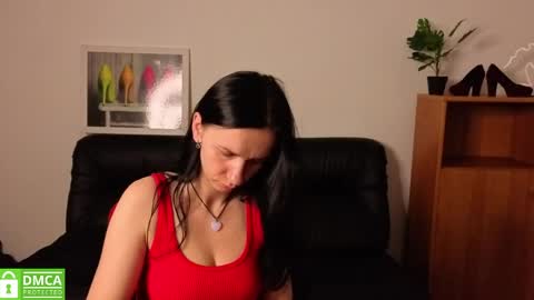 Snapshot of annakillian_kiss chatting on June 1, 2026, 11:23 am Anna online show from June 1, 2026, 11:23 am