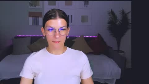 Im Anna online show from June 11, 2026, 5:05 am