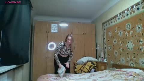 Snapshot of annaxlovers chatting on October 29, 2025, 2:30 pm AnnaXLovers online show from October 29, 2025, 2:30 pm