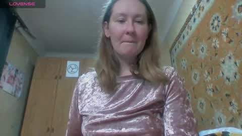 Snapshot of annaxlovers chatting on December 20, 2025, 12:23 pm AnnaXLovers online show from December 20, 2025, 12:23 pm