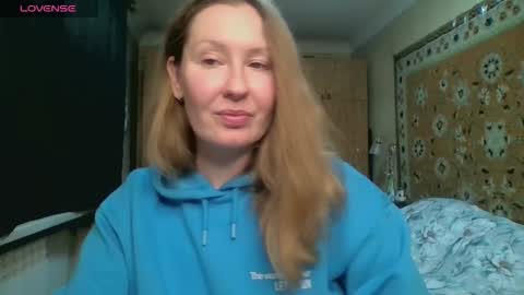 AnnaXLovers online show from February 12, 2026, 2:23 pm