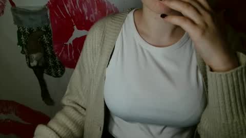 Bella online show from November 14, 2025, 7:18 am