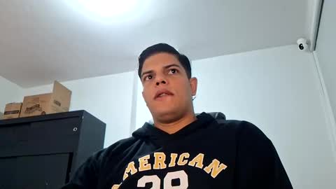 Snapshot of anndyhardy11 chatting on December 9, 2024, 12:08 pm Anndy Hardy online show from December 9, 2024, 12:08 pm