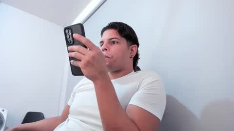 Snapshot of anndyhardy11 chatting on January 14, 2025, 4:08 pm Anndy Hardy online show from January 14, 2025, 4:08 pm