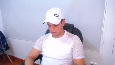 Snapshot of anndyhardy11 chatting on January 31, 2025, 2:49 pm Anndy Hardy online show from January 31, 2025, 2:49 pm