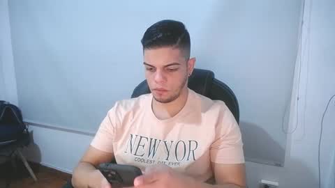 Snapshot of anndyhardy11 chatting on February 27, 2025, 12:13 pm Anndy Hardy online show from February 27, 2025, 12:13 pm