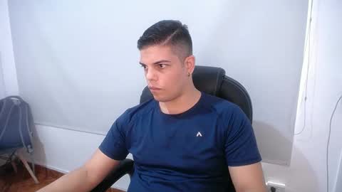 Snapshot of anndyhardy11 chatting on March 1, 2025, 4:00 pm Anndy Hardy online show from March 1, 2025, 4:00 pm