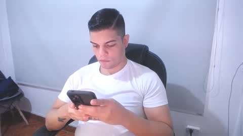 Snapshot of anndyhardy11 chatting on March 4, 2025, 12:22 pm Anndy Hardy online show from March 4, 2025, 12:22 pm