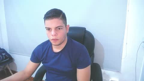 Snapshot of anndyhardy11 chatting on March 8, 2025, 3:24 pm Anndy Hardy online show from March 8, 2025, 3:24 pm