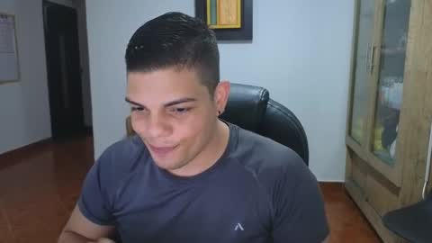 Snapshot of anndyhardy11 chatting on September 25, 2025, 10:24 pm Anndy Hardy online show from September 25, 2025, 10:24 pm