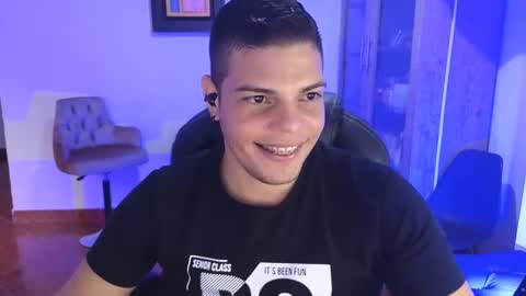 Snapshot of anndyhardy11 chatting on September 30, 2025, 10:15 pm Anndy Hardy online show from September 30, 2025, 10:15 pm