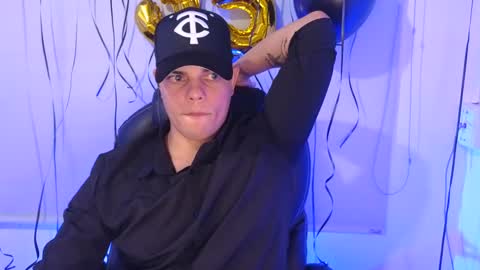 Snapshot of anndyhardy11 chatting on October 11, 2025, 9:57 pm Anndy Hardy online show from October 11, 2025, 9:57 pm