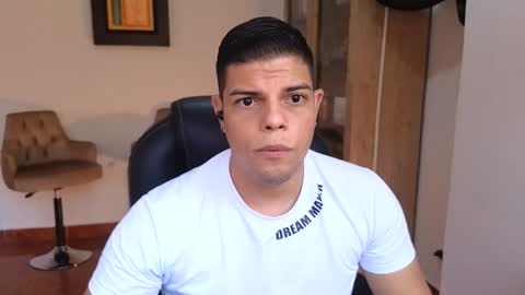 Snapshot of anndyhardy11 chatting on October 23, 2025, 9:02 pm Anndy Hardy online show from October 23, 2025, 9:02 pm