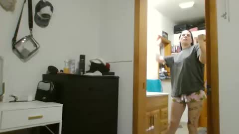 anne online show from November 18, 2025, 11:26 pm