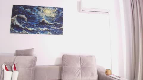 Snapshot of annemonalo chatting on October 9, 2025, 9:18 am annemona online show from October 9, 2025, 9:18 am