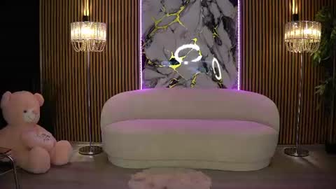 Snapshot of anneswhite chatting on July 20, 2026, 10:39 am Ana online show from July 20, 2026, 10:39 am