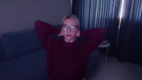 Annet online show from October 3, 2025, 9:17 am