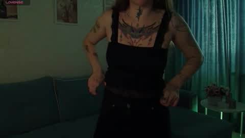 Annet online show from December 14, 2025, 9:36 am