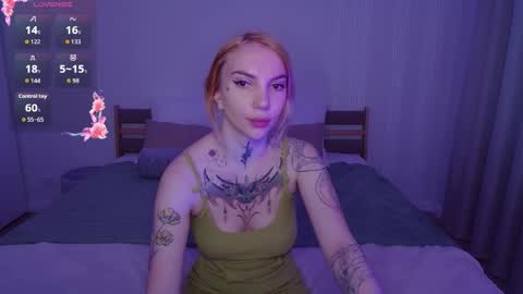 Snapshot of annetenet chatting on May 6, 2026, 5:25 am Annet online show from May 6, 2026, 5:25 am