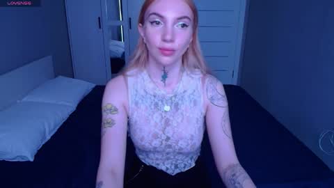 Snapshot of annetenet chatting on May 21, 2026, 9:16 am Annet online show from May 21, 2026, 9:16 am