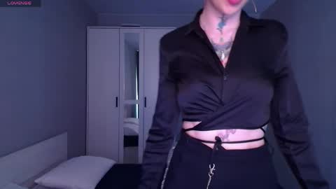 Snapshot of annetenet chatting on May 24, 2026, 7:13 am Annet online show from May 24, 2026, 7:13 am