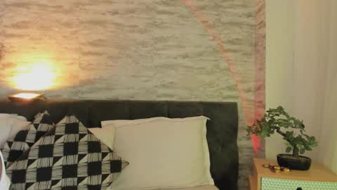 Snapshot of anneth__m chatting on September 18, 2025, 7:49 pm Anneth online show from September 18, 2025, 7:49 pm