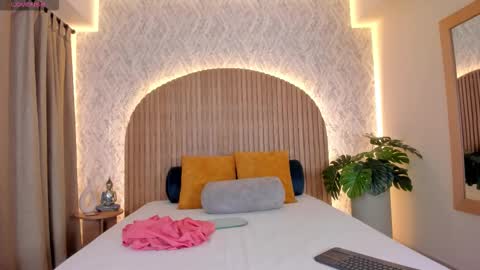 Annhya  online show from November 6, 2025, 2:34 am